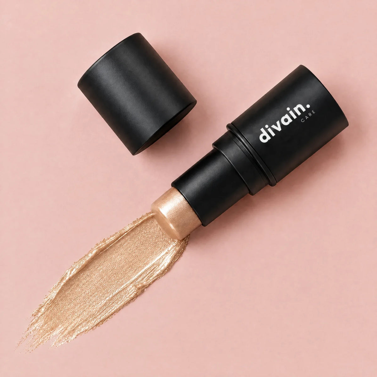 Pearly texture of Highlighter Stick Halo
