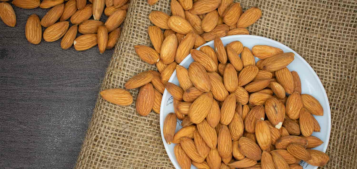 The uses, benefits and properties of sweet almond oil are many