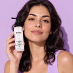Persona usando divain. Care BHA Exfoliator Toner