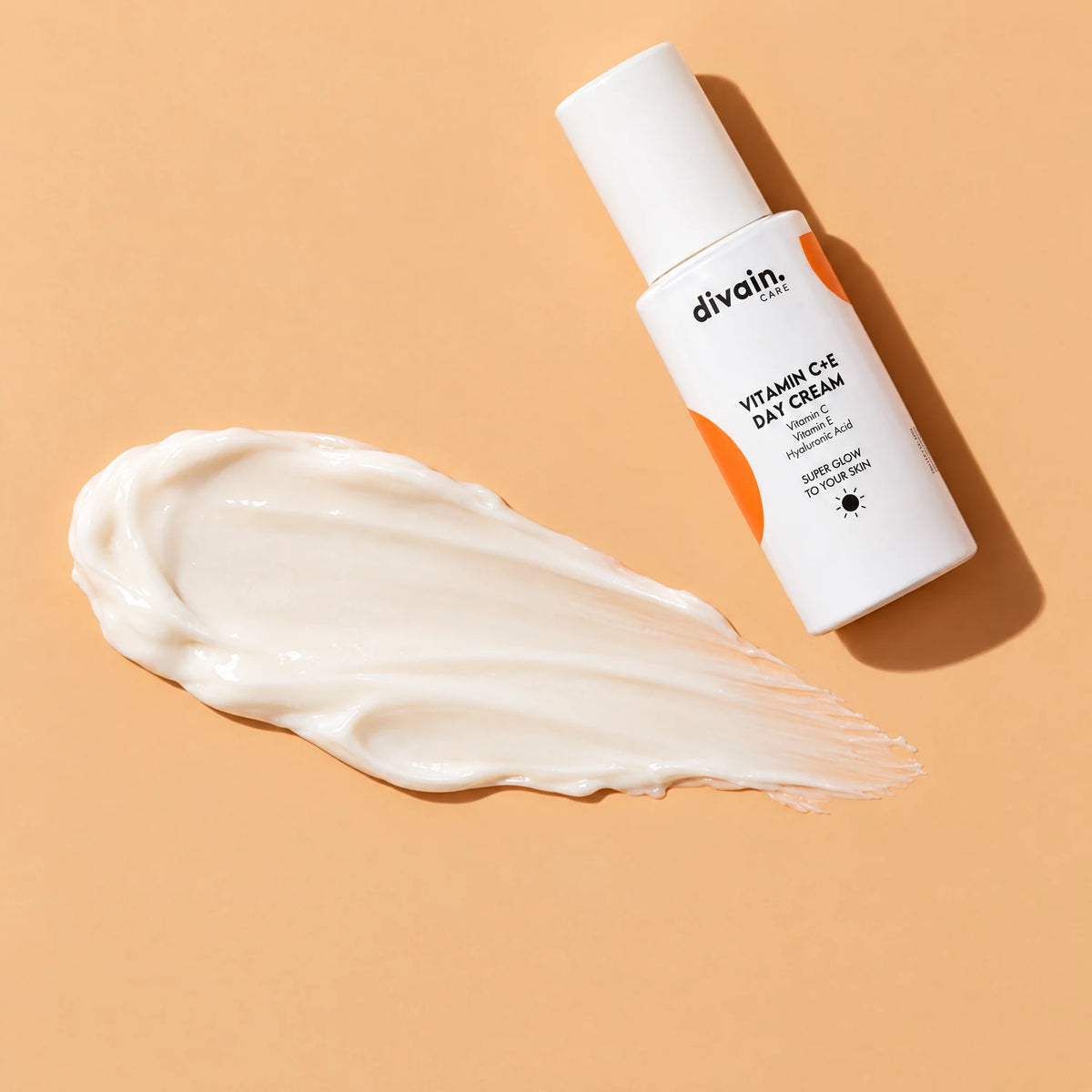Textura de divain. Care Vitamin C+E Day Cream