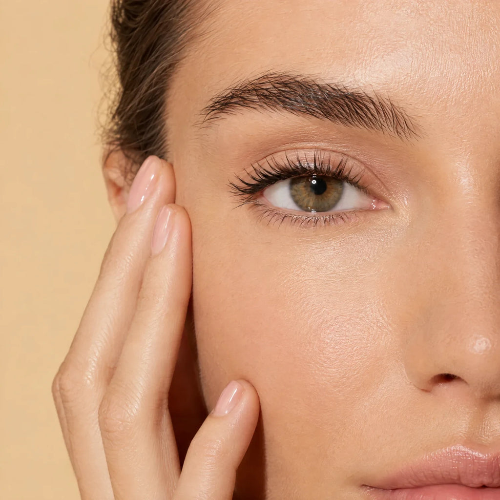 Beneficio de divain. Care Revive Eye Contour Cream