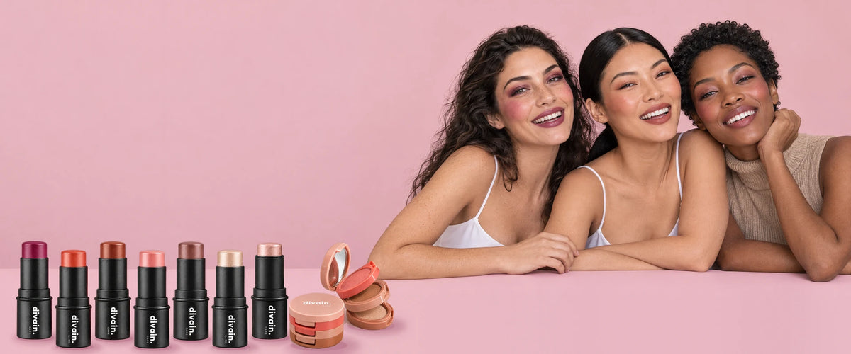 Maquillaje divain. Care: Multi Stick, Highlighter Stick y paleta 3 en 1