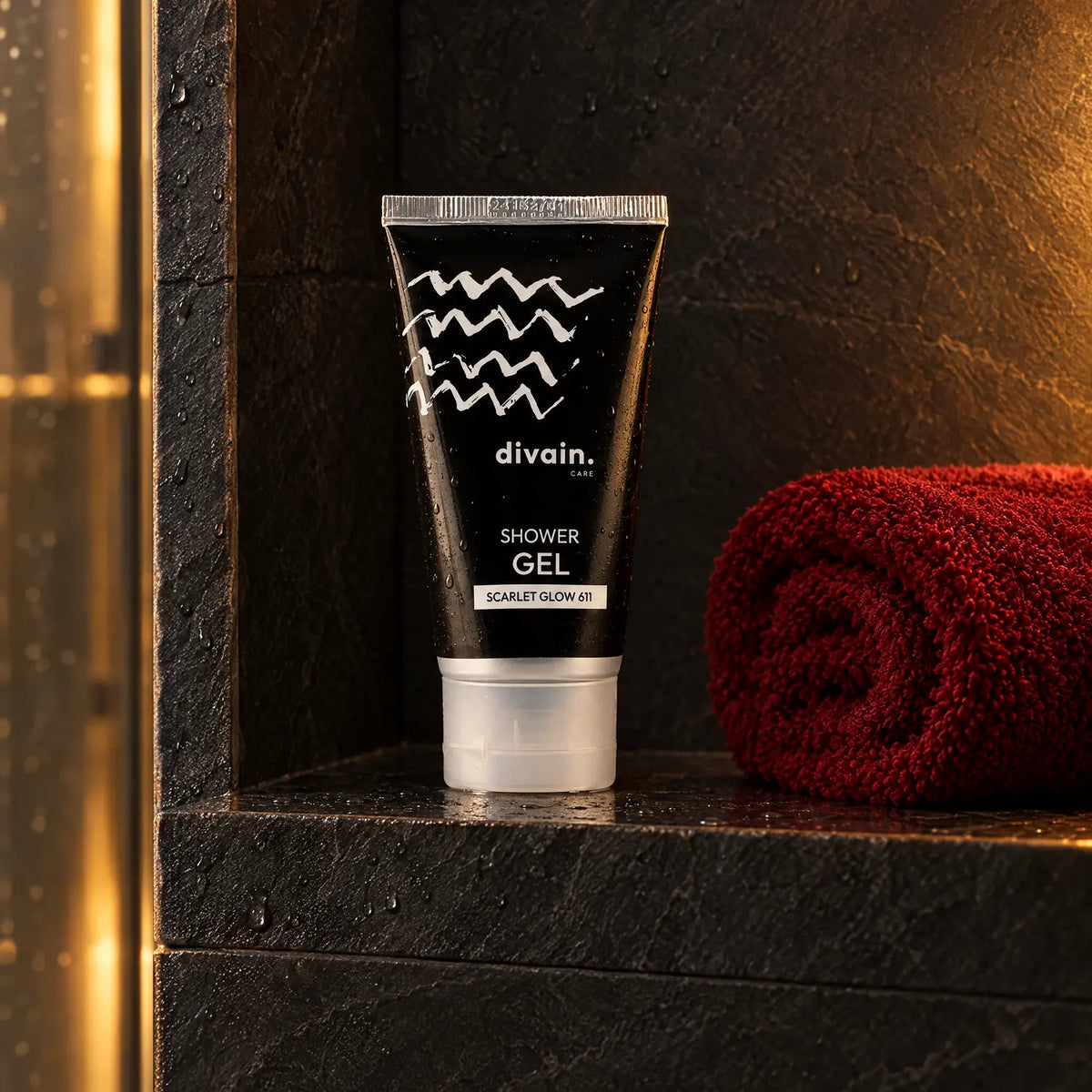 Shower Gel divain.611 en la hornacina de la ducha