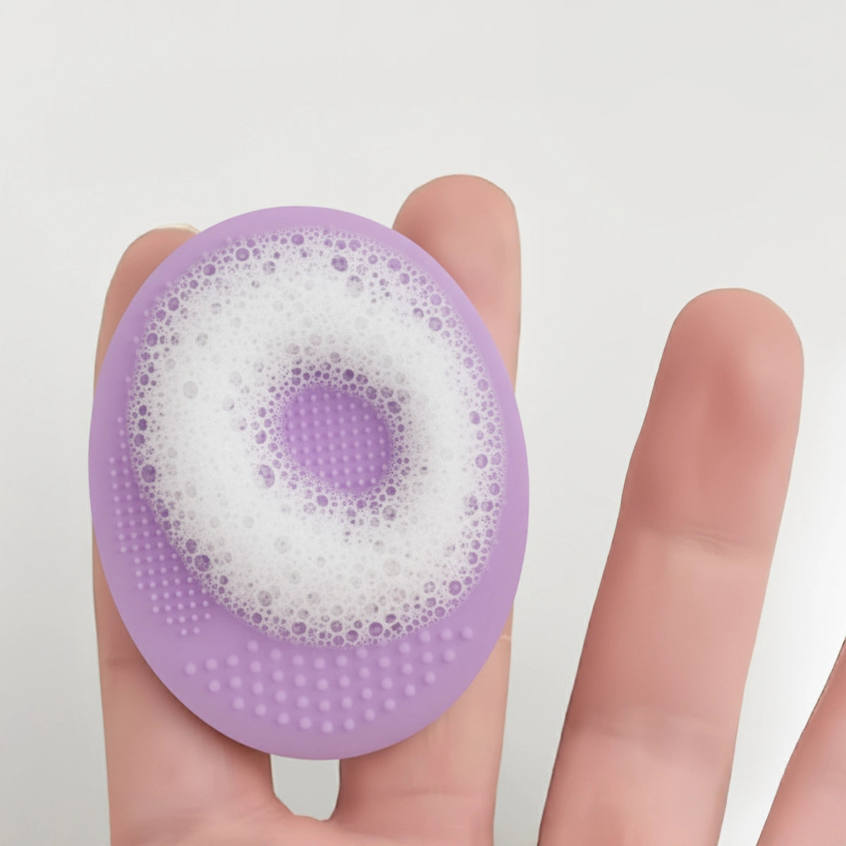 Silicone facial cleansing brush