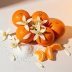 Notas olfativas del perfume con mandarina dulce, flor de azahar y un toque fresco de sal marina.