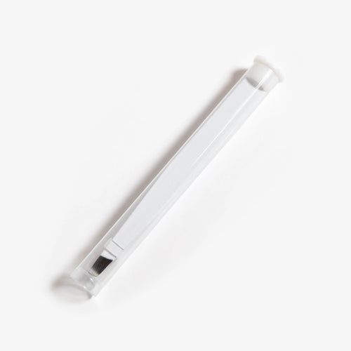 Pinça de depilar com estojo