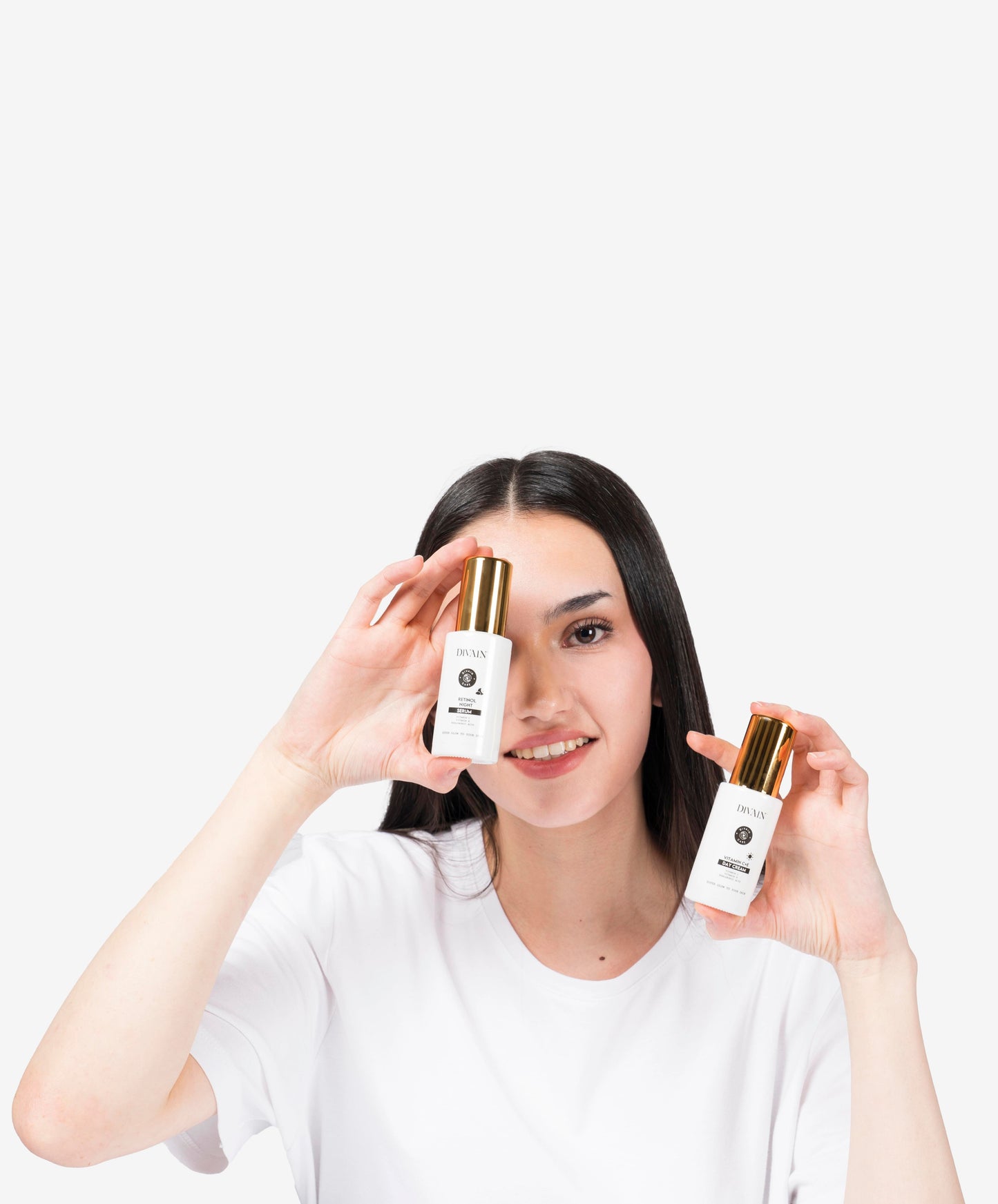 Model showing the retinol bottle